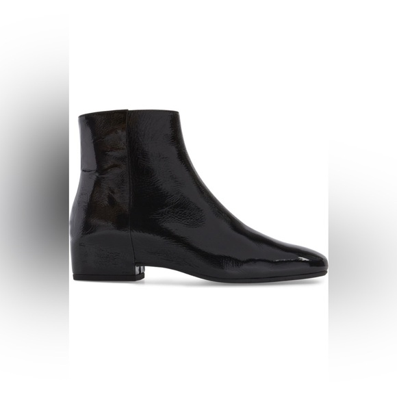 Ulyssa Water Resistant Bootie (Women)
Aquatalia - Picture 2 of 13